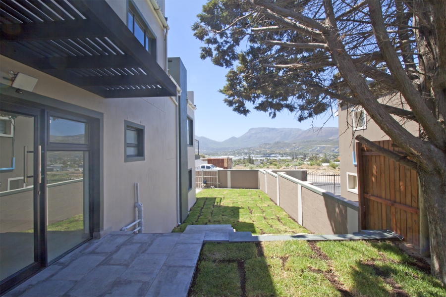 3 Bedroom Property for Sale in Capri Western Cape